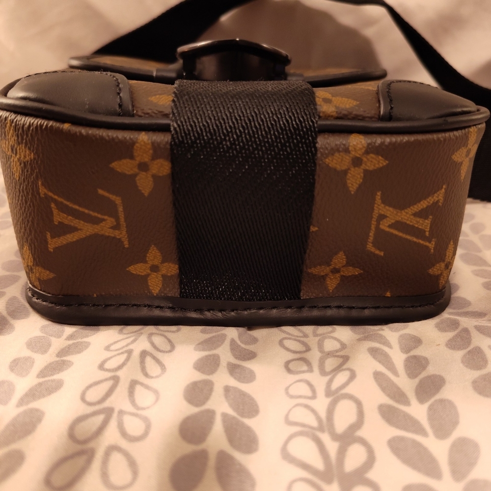 Louis Vuitton Archy Messenger Bag Macassar Monogram Canvas PM - Picture 10 of 11